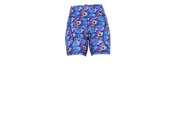 Daisy Dreamscape Mid Shorts with pockets