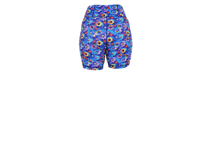 Daisy Dreamscape Mid Shorts with pockets