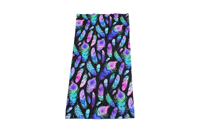 Feather Frenzy Snug