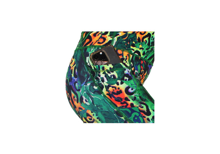 Jungle Rumble Mid Shorts with pockets