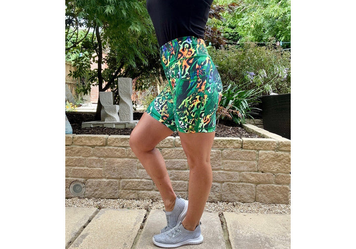 Jungle Rumble Mid Shorts with pockets