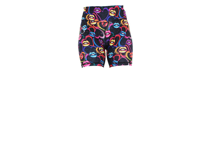 Lip Sync Mid Shorts with pockets