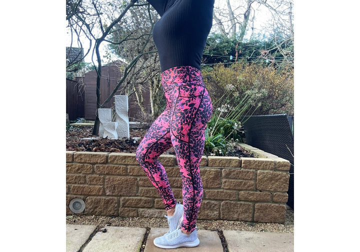 Noir Bloom leggings with pockets