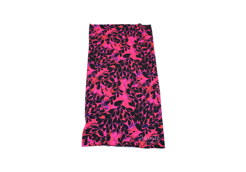 Noir Bloom Snug