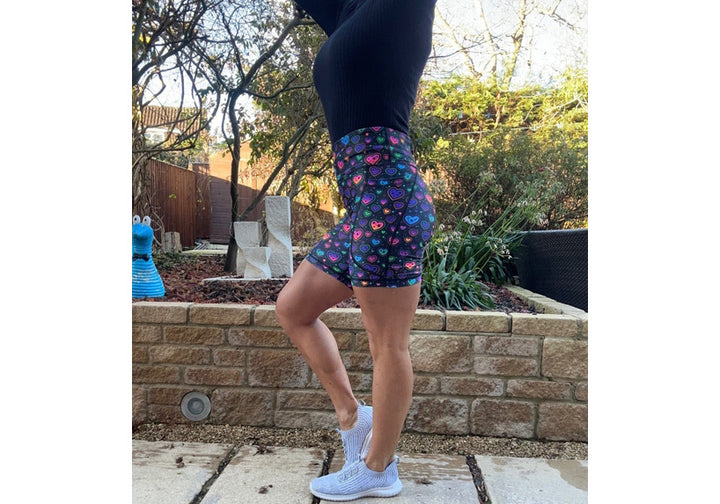 Pop Heart Mid Shorts with pockets