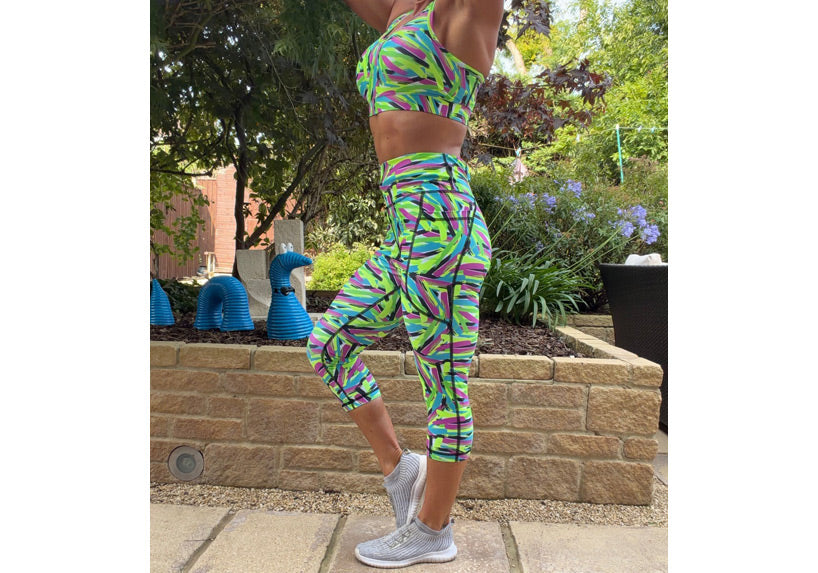 PRE ORDER Capri Voltage Leggings with pockets