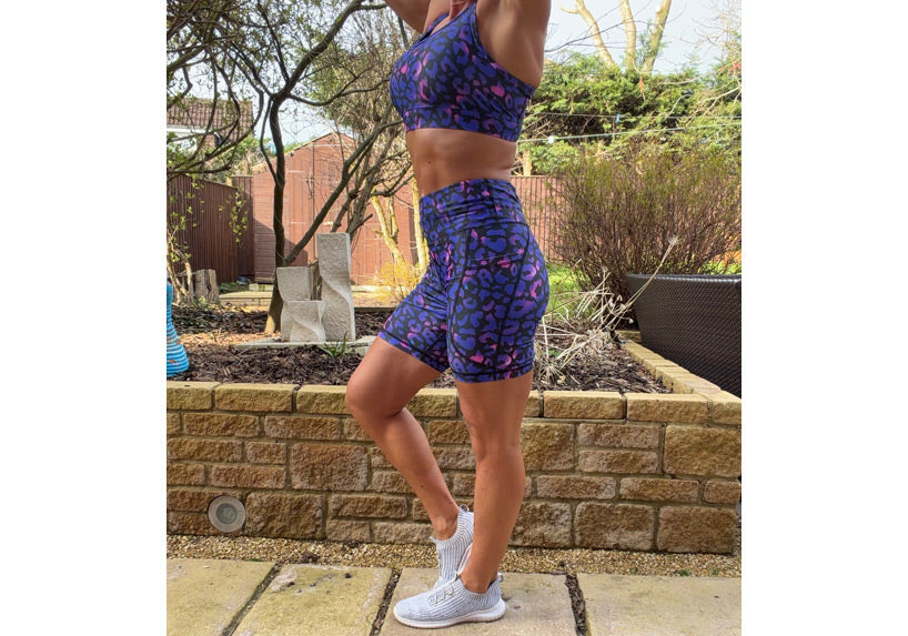 Wild Amethyst Mid Shorts with pockets