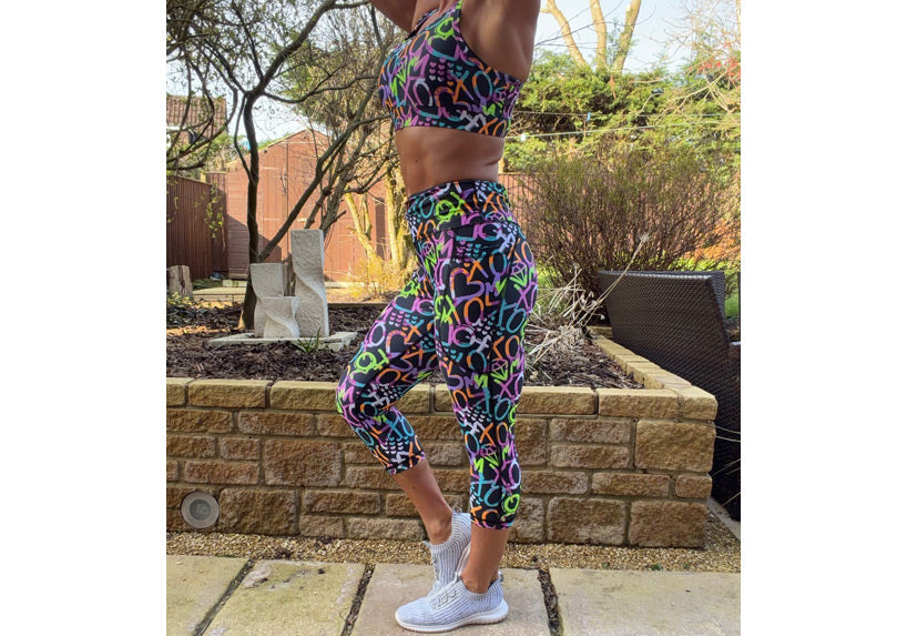 Capri XOXO Leggings with pockets
